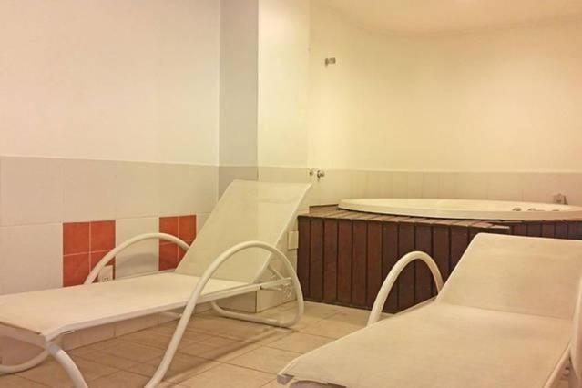 Apartamento Flat No Leblon Na Quadra Da *