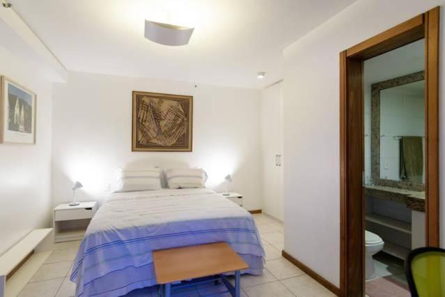 Apartment Flat No Leblon Na Quadra Da *