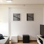 Flat no Leblon na quadra da praia